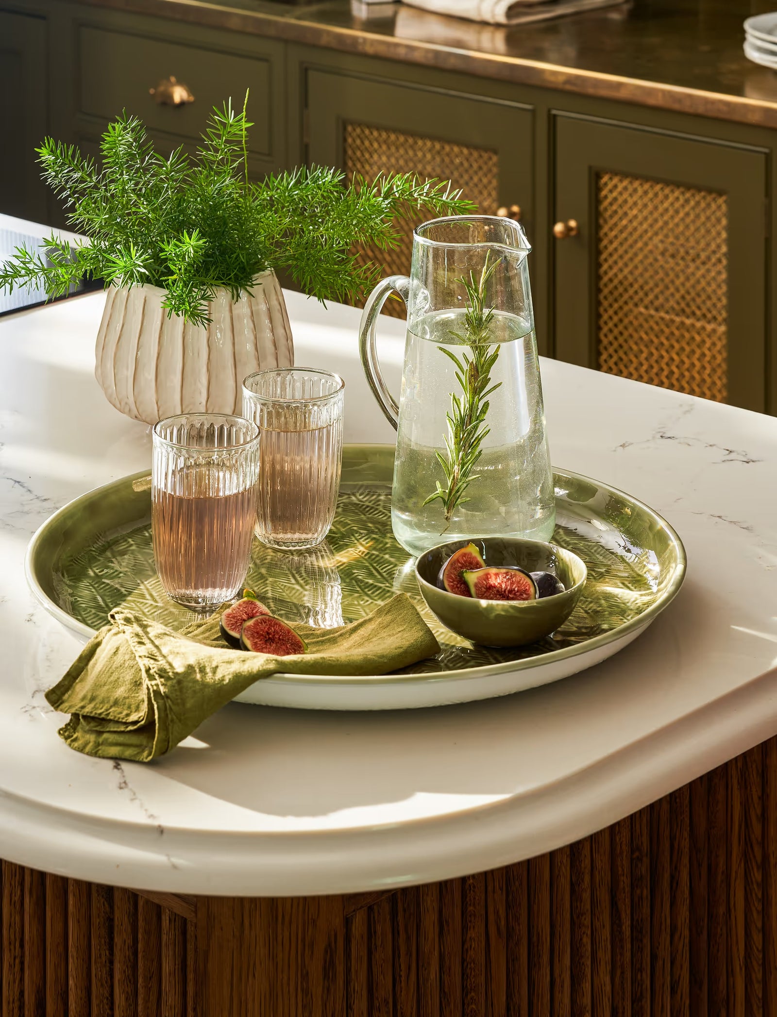 Enamelled Serving Tray with Leaf Pattern