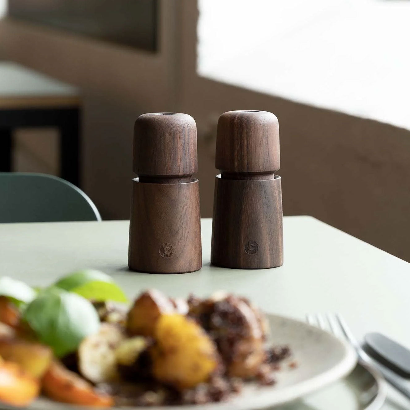 Crushgrind Stockholm Walnut Salt / Pepper Mill