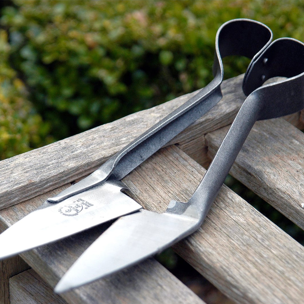 Sprung Hedge & Topiary Shears, Sheffield Made