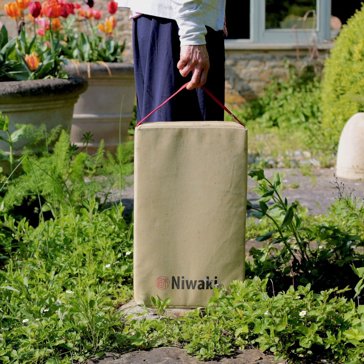 Niwaki Canvas Kneeler