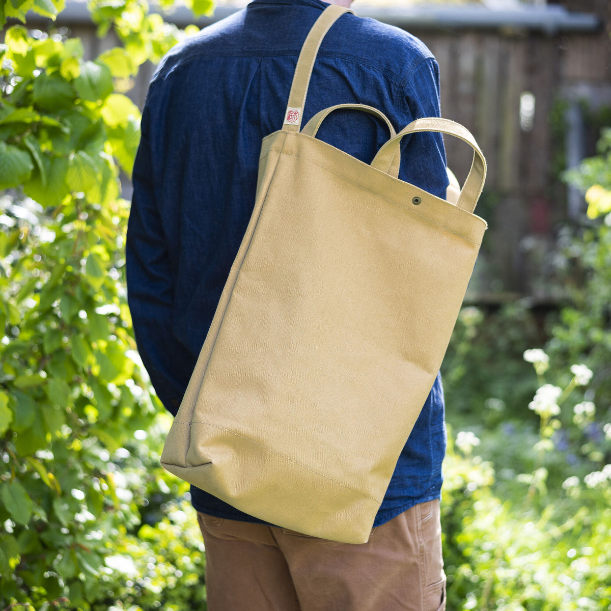 Niwaki Canvas Daikon Tote Bag