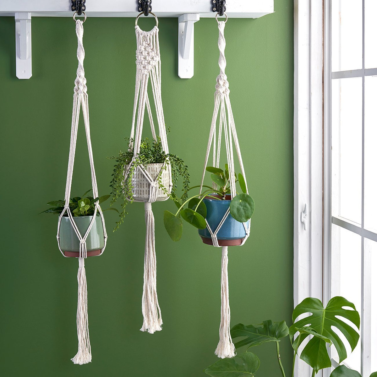 Macramé Pot Hanger (pot not included)